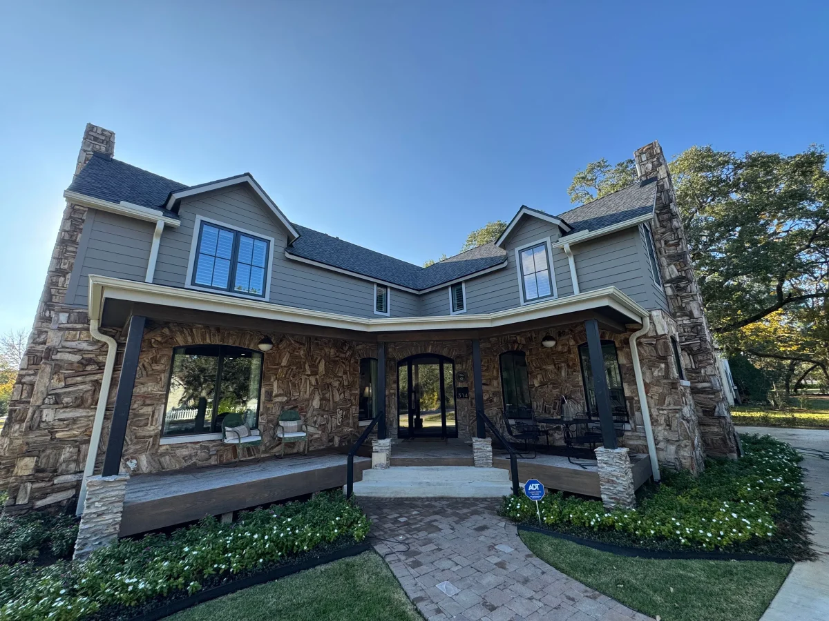 College Station home after window cleaning and exterior washing by Stonevale Exterior Co.